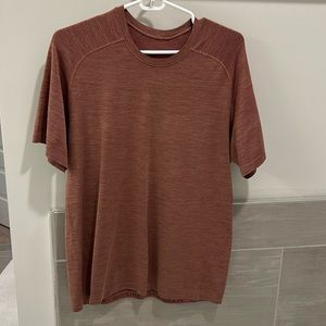 Lulu Lemon Men’s T
